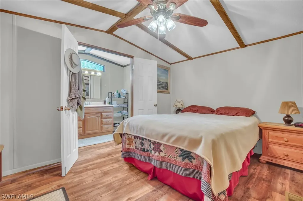 33 Plantation Drive Everglades City FL 34139