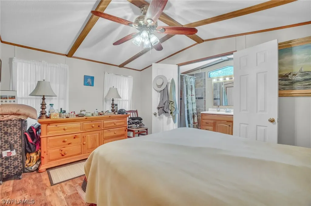 33 Plantation Drive Everglades City FL 34139