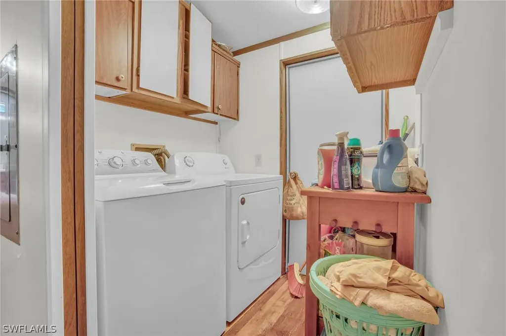 33 Plantation Drive Everglades City FL 34139