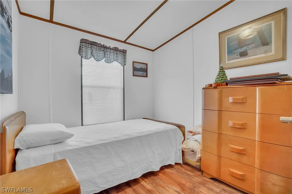 33 Plantation Drive Everglades City FL 34139