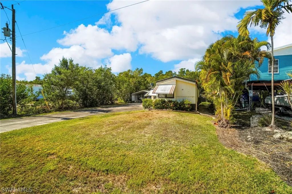 33 Plantation Drive Everglades City FL 34139