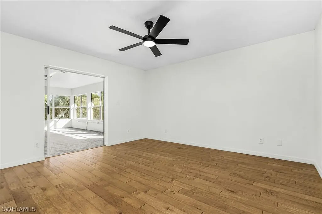 670 27th Street NW Naples FL 34120