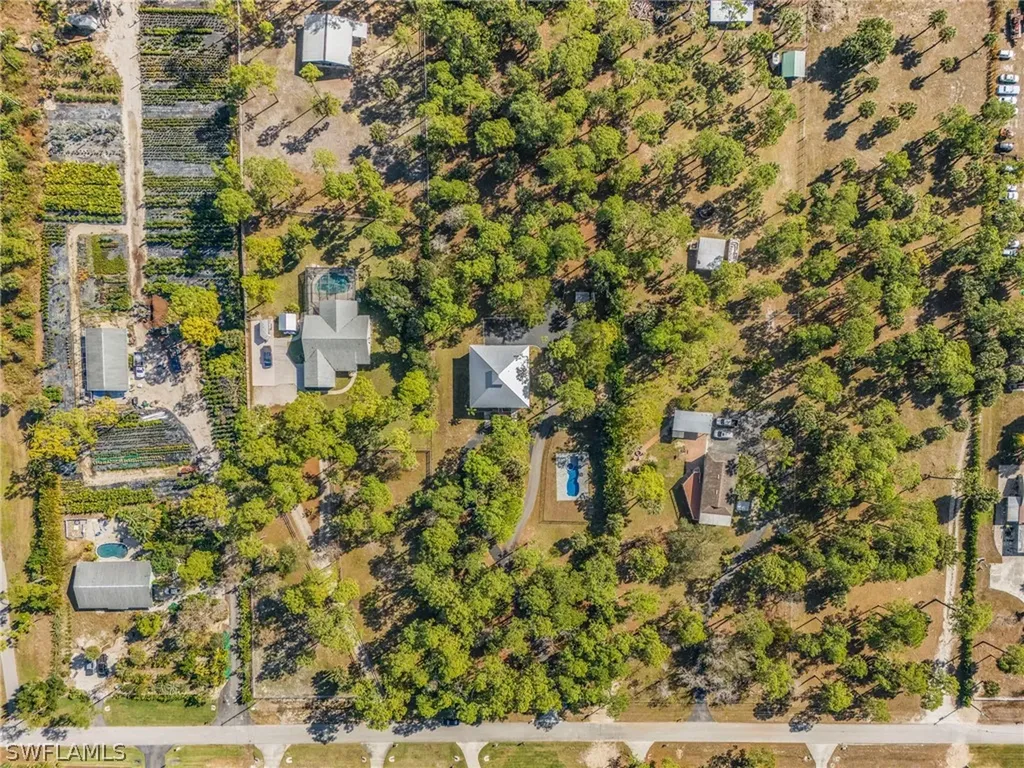 670 27th Street NW Naples FL 34120