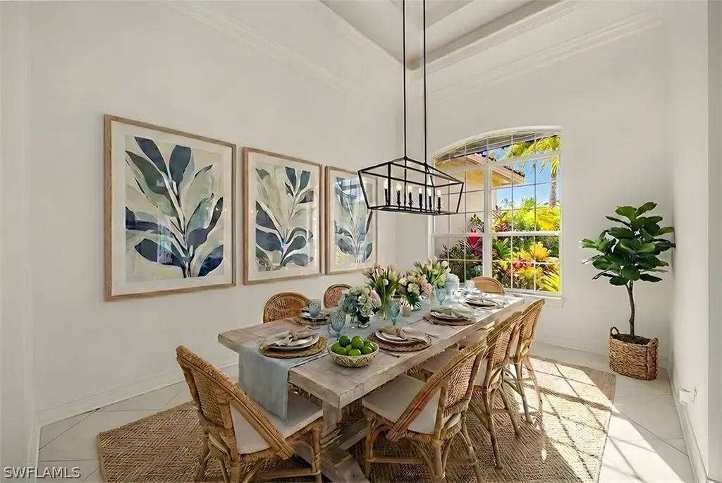 Naples FL, 2341 Cheshire Lane