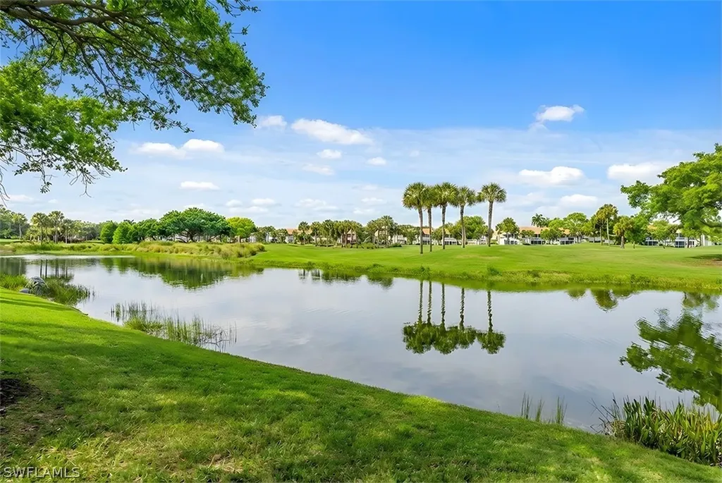 2341 Cheshire Lane Naples FL 34109