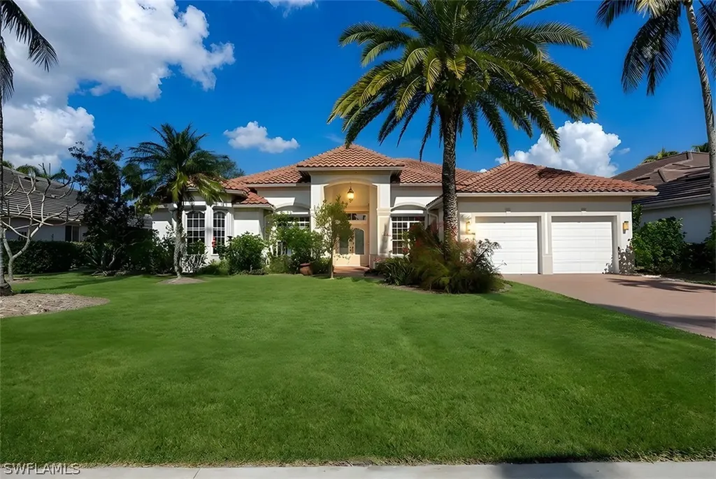 2341 Cheshire Lane Naples FL 34109