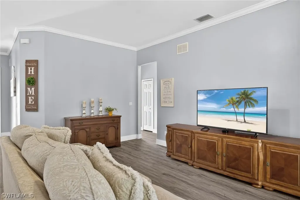 4093 24th Avenue SE Naples FL 34117