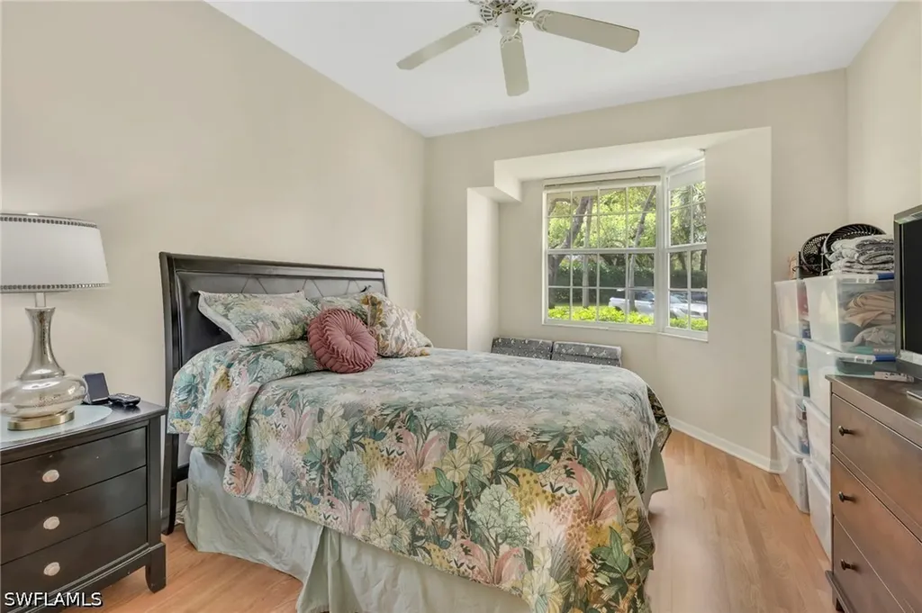 200 L Ambiance Circle Naples FL 34108