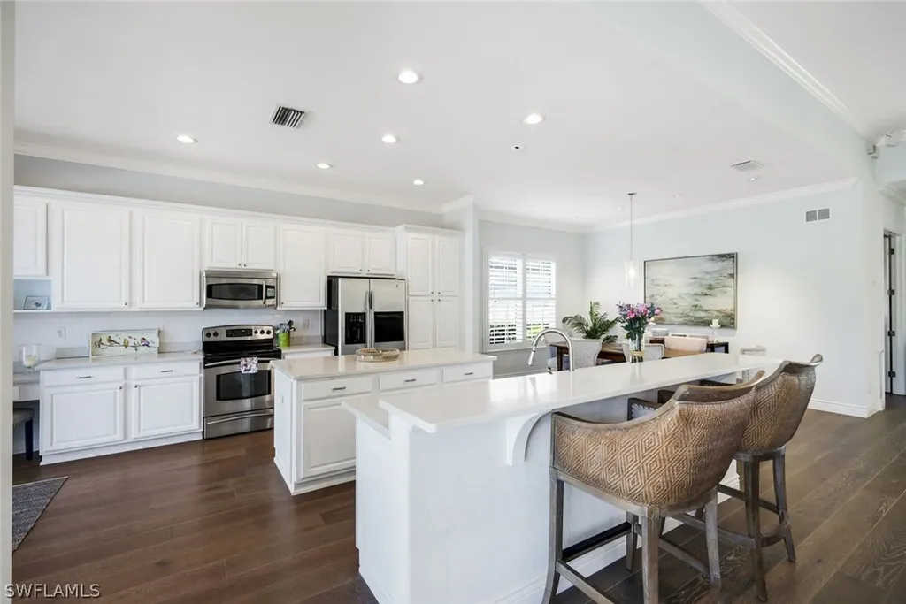 10009 St Moritz Drive Miromar Lakes FL 33913