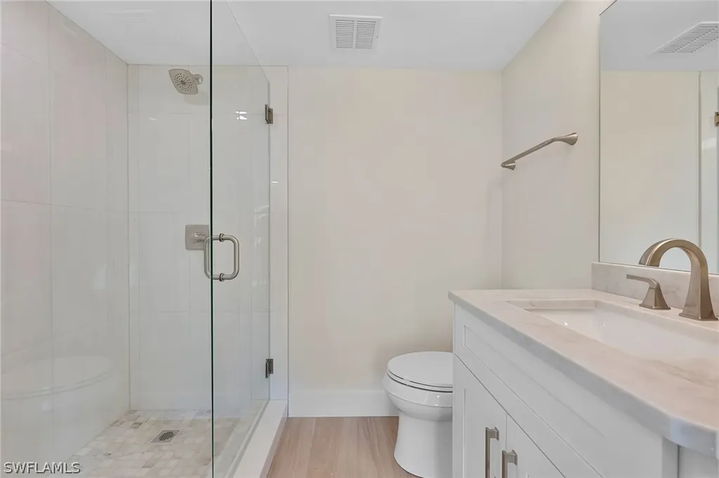13 High Point Circle N Naples FL 34103
