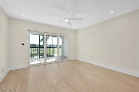 13 High Point Circle N Naples FL 34103