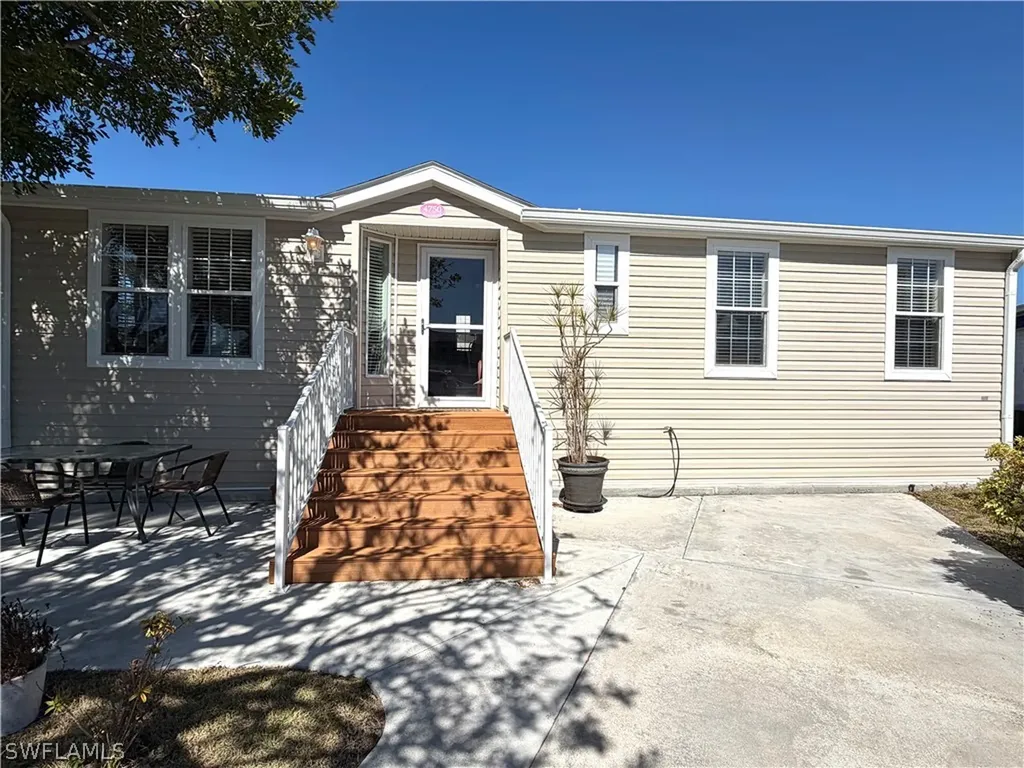 4750 Lantern Lane W Estero FL 33928