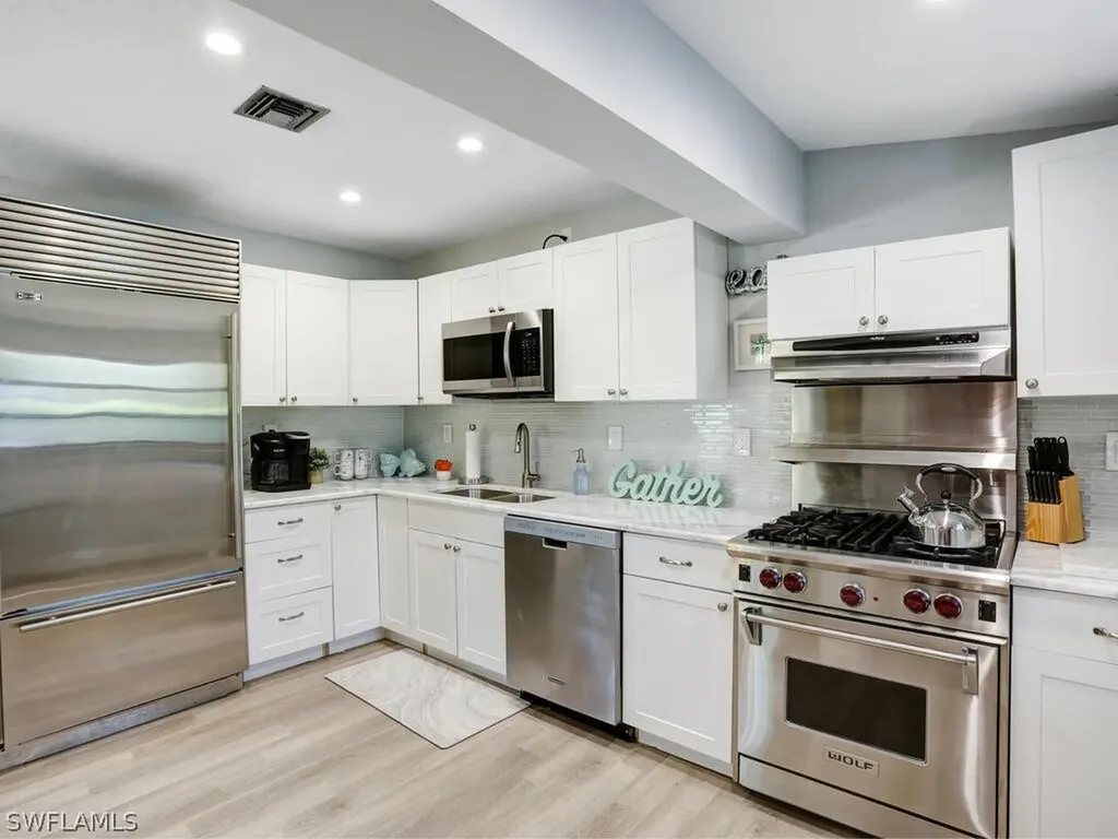 1014 Broad Avenue N Naples FL 34102