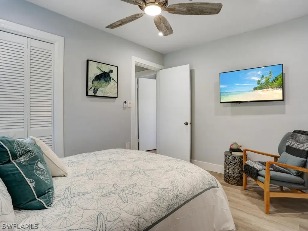 1014 Broad Avenue N Naples FL 34102