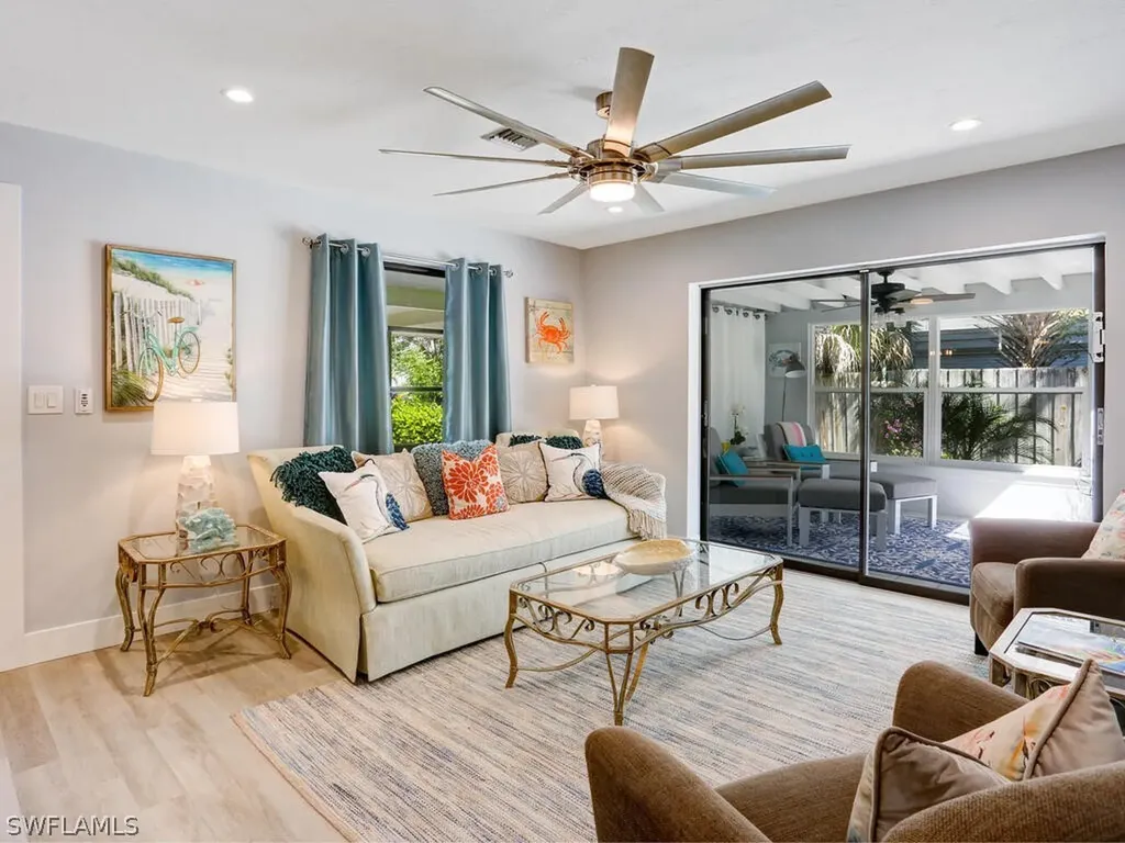 1014 Broad Avenue N Naples FL 34102