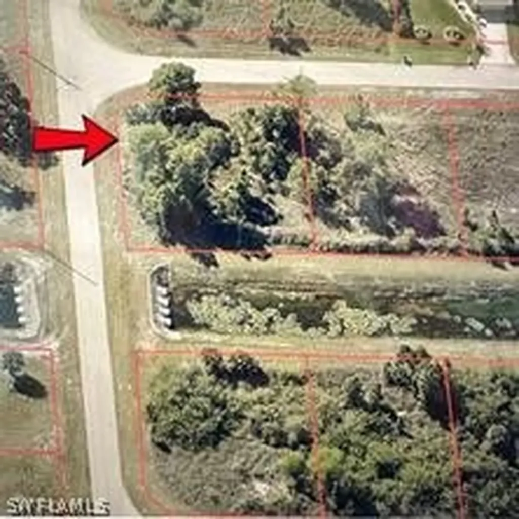 1253 Deauville Street E Lehigh Acres FL 33974