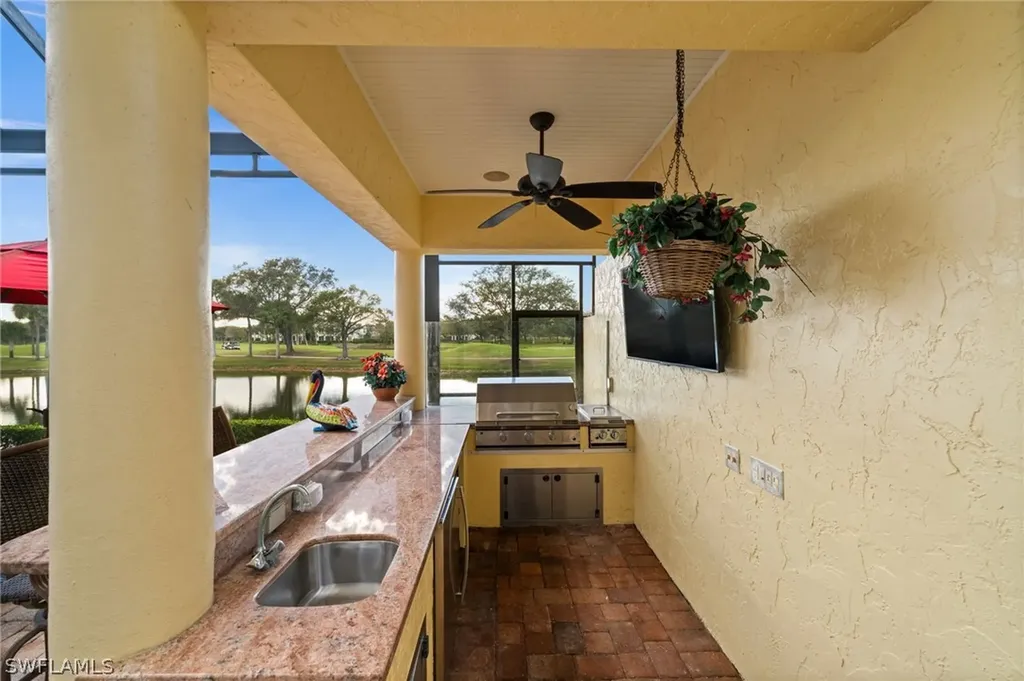 9085 Terranova Drive Naples FL 34109