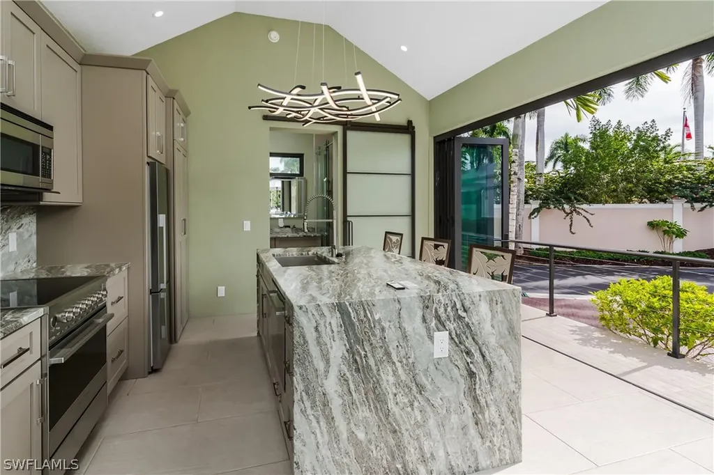 13323 Snook Circle Naples FL 34114