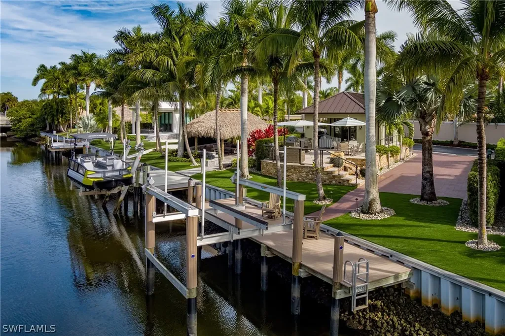 13323 Snook Circle Naples FL 34114