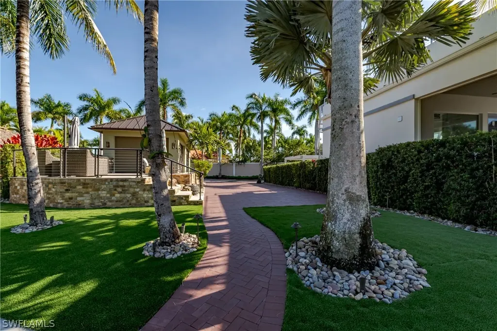 13323 Snook Circle Naples FL 34114