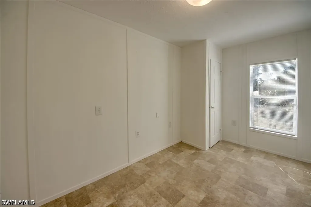 7711 Suncoast Drive North Fort Myers FL 33917