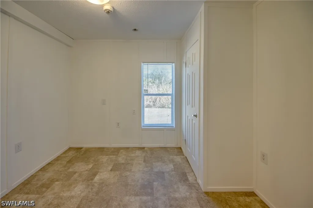 7711 Suncoast Drive North Fort Myers FL 33917