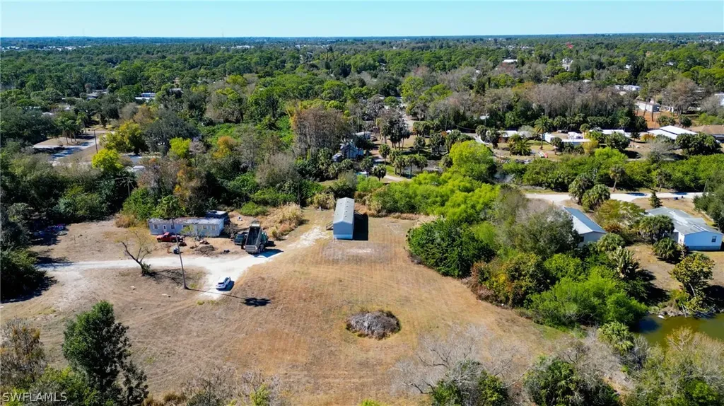 7711 Suncoast Drive North Fort Myers FL 33917