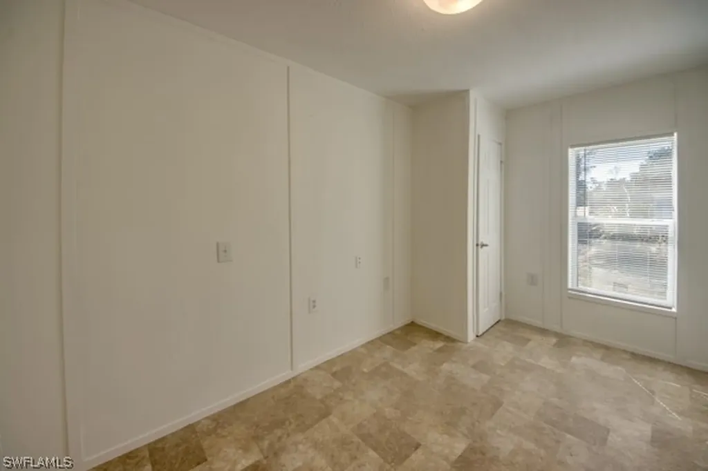 7711 Suncoast Drive North Fort Myers FL 33917