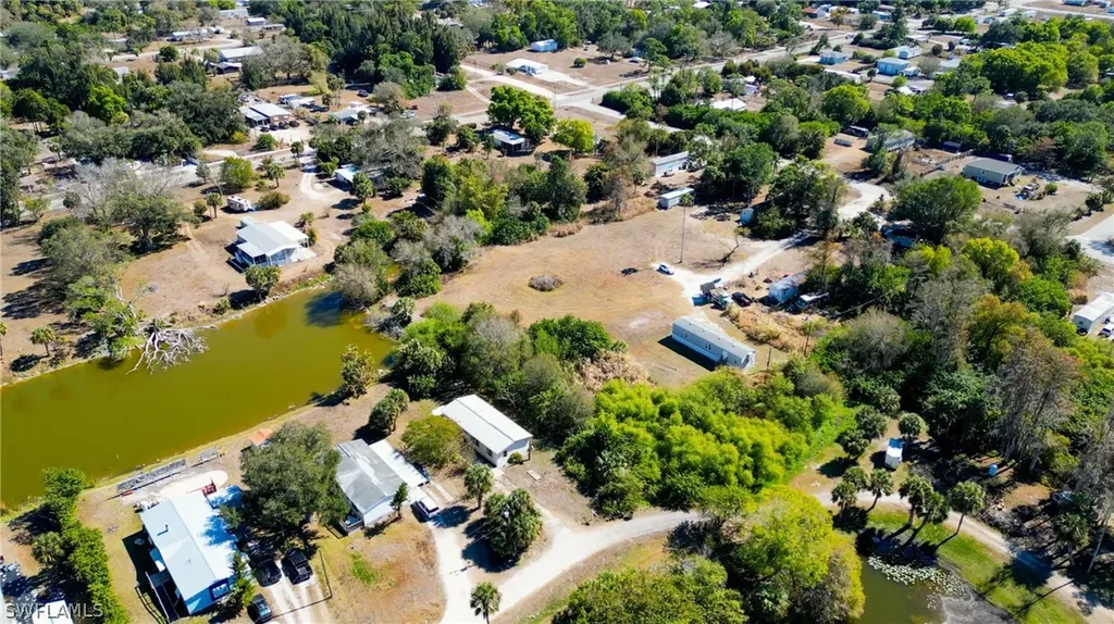 7711 Suncoast Drive North Fort Myers FL 33917