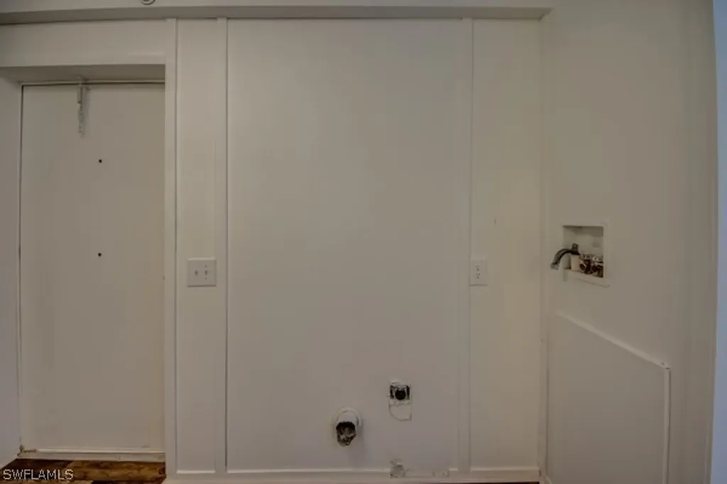 7711 Suncoast Drive North Fort Myers FL 33917