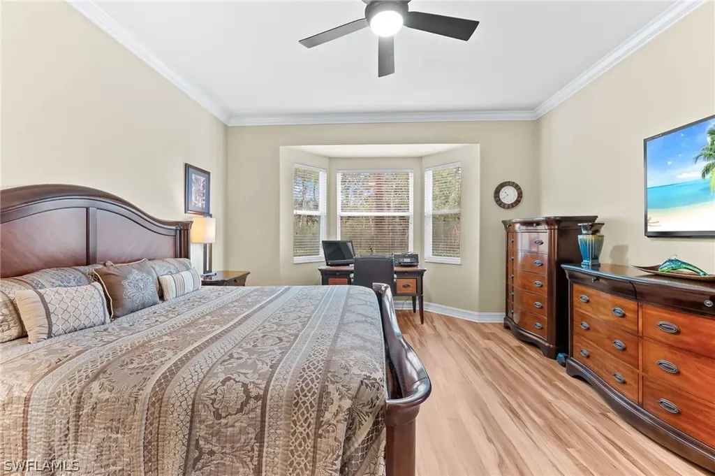 6057 Ashford Lane Naples FL 34110