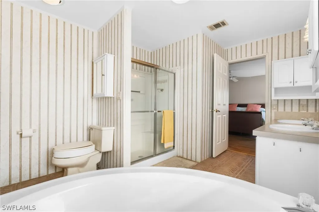 289 Riverwood Road Naples FL 34114