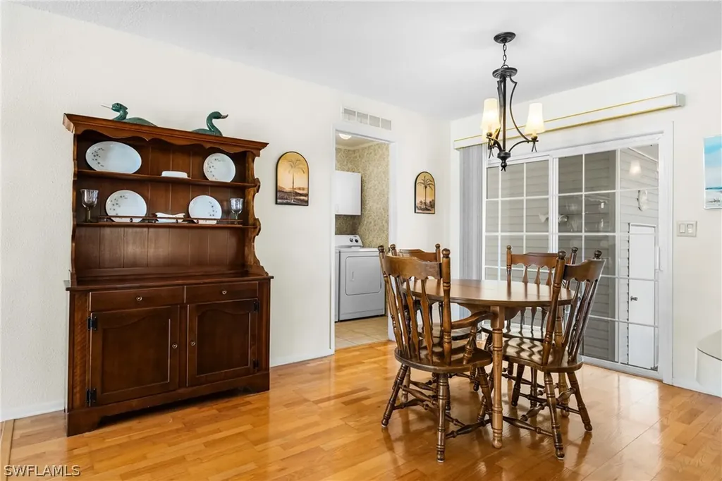 289 Riverwood Road Naples FL 34114