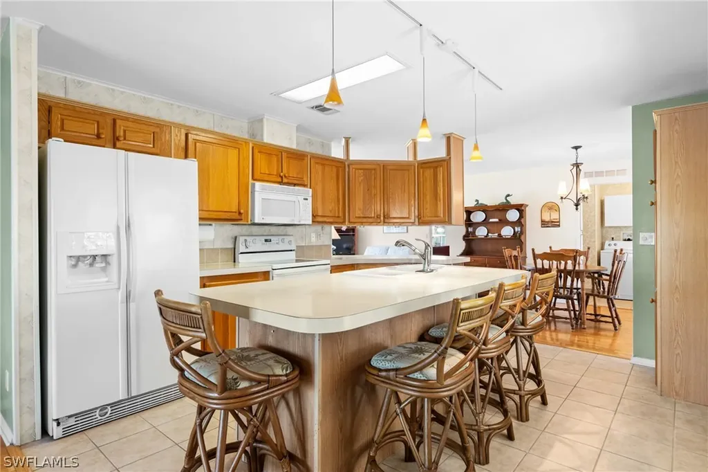 289 Riverwood Road Naples FL 34114