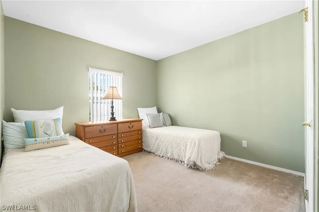 289 Riverwood Road Naples FL 34114