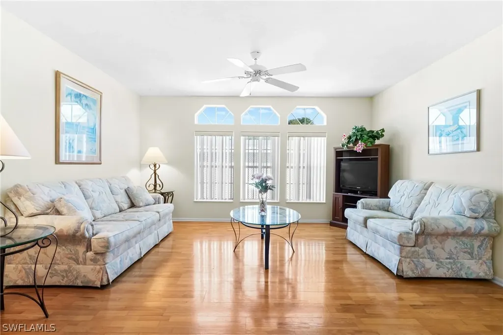 289 Riverwood Road Naples FL 34114