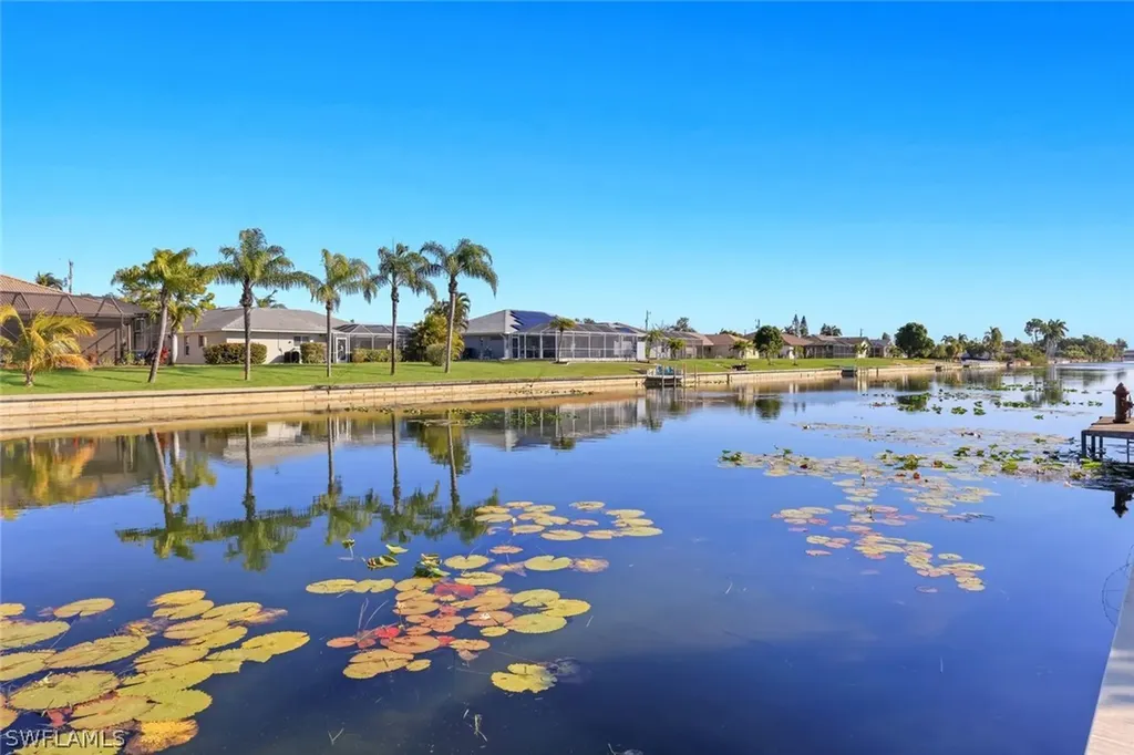 141 SE 21st Street Cape Coral FL 33990