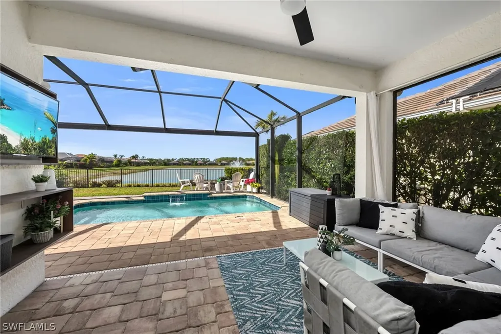 3634 Canopy Circle Naples FL 34120