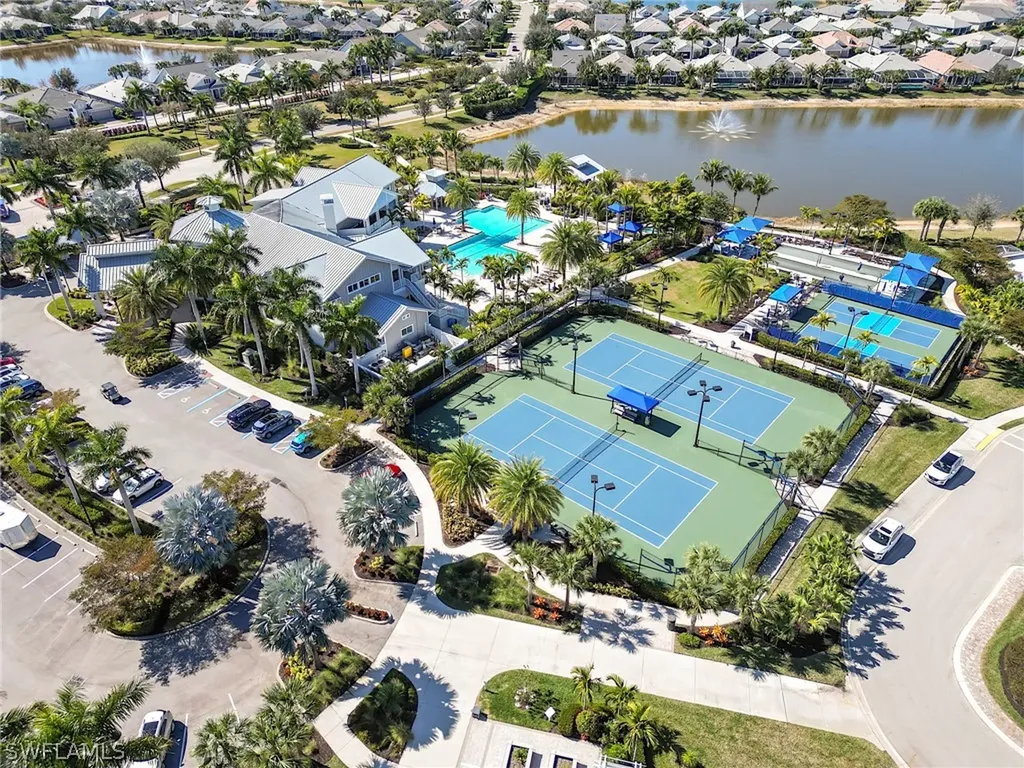 10641 Jackson Square Drive Estero FL 33928