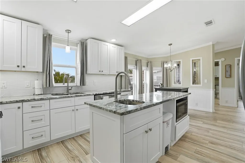 19808 Frenchmans Court North Fort Myers FL 33903