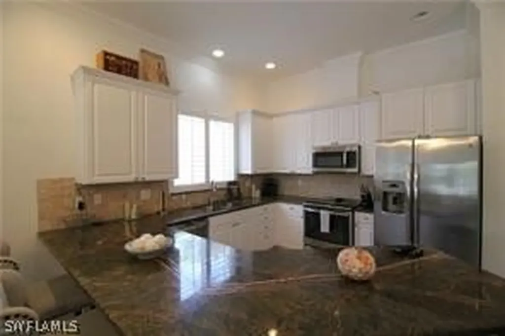 11002 Vanderbilt Drive Naples FL 34108