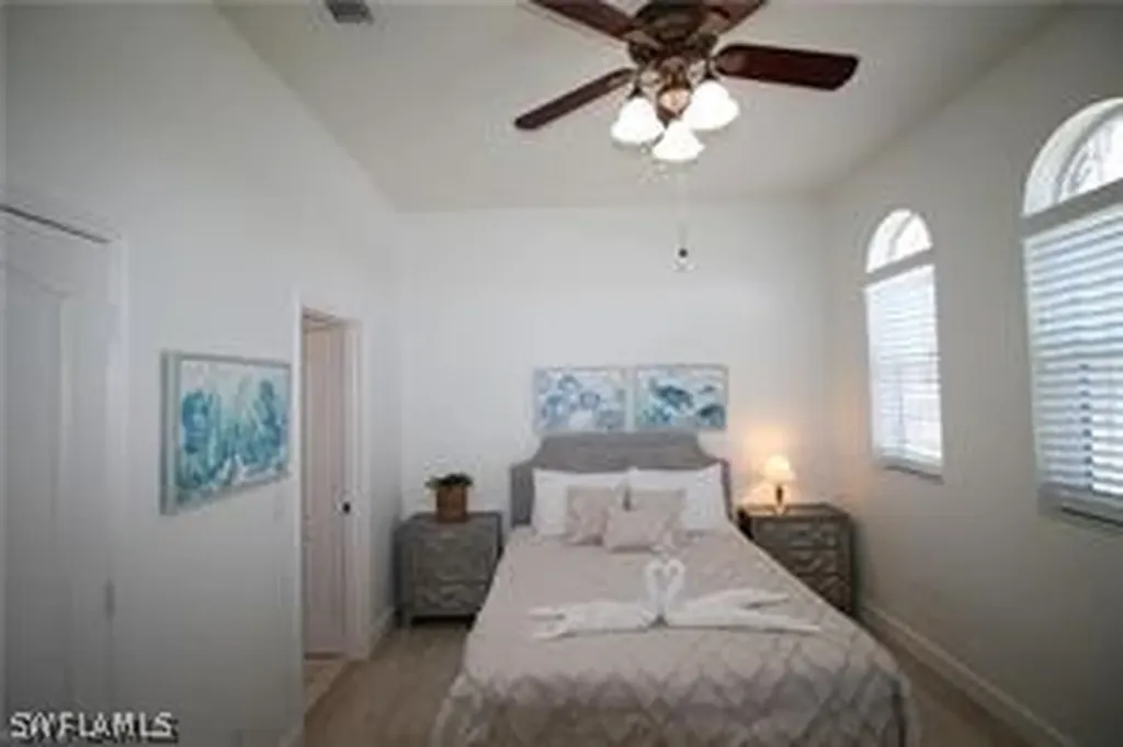 11002 Vanderbilt Drive Naples FL 34108