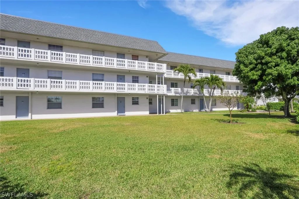 315 Saint Andrews Boulevard Naples FL 34113