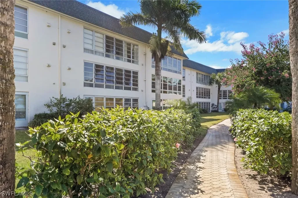 315 Saint Andrews Boulevard Naples FL 34113