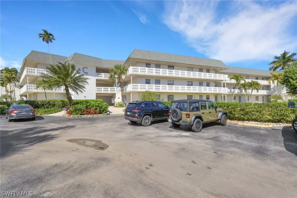 315 Saint Andrews Boulevard Naples FL 34113