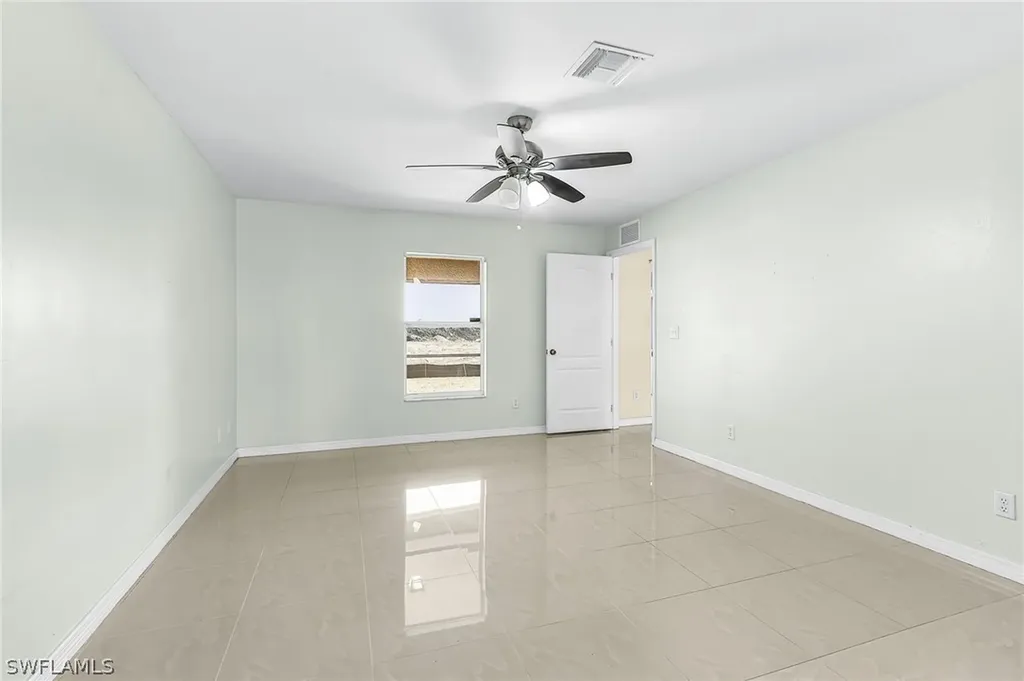 3809 NE 17th Avenue Cape Coral FL 33909