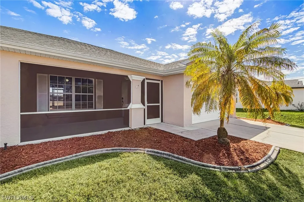 3809 NE 17th Avenue Cape Coral FL 33909