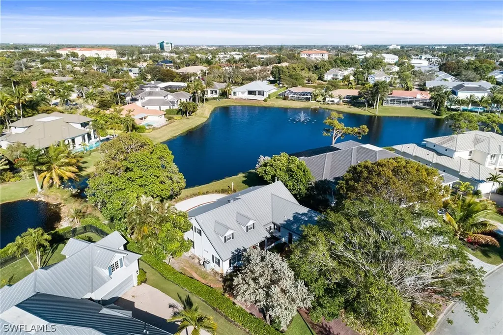 517 Devils Lane Naples FL 34103