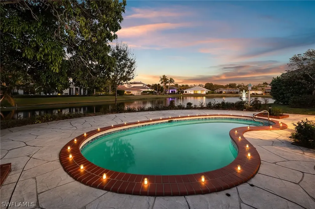 517 Devils Lane Naples FL 34103