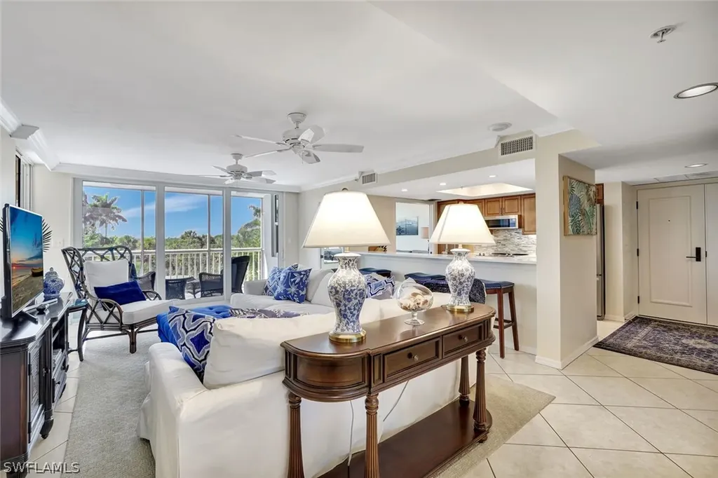 6573 Marissa Loop Naples FL 34108